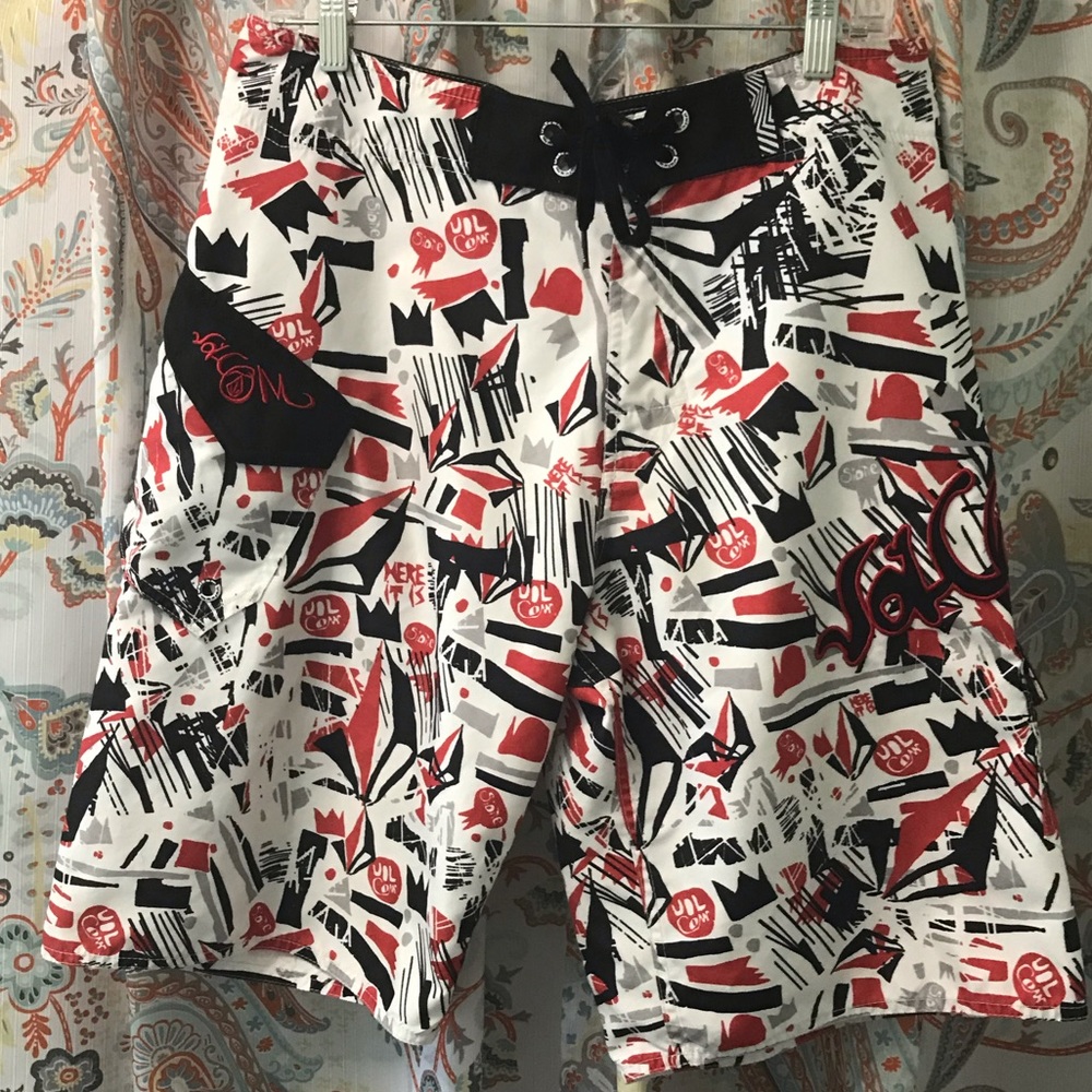 Volcom board shorts